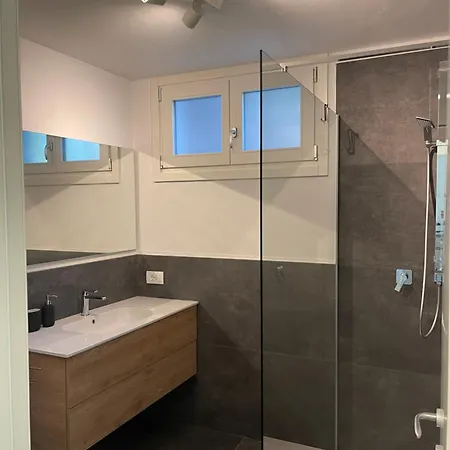 Casa Stefanie -traum Mit Seesicht Carmine